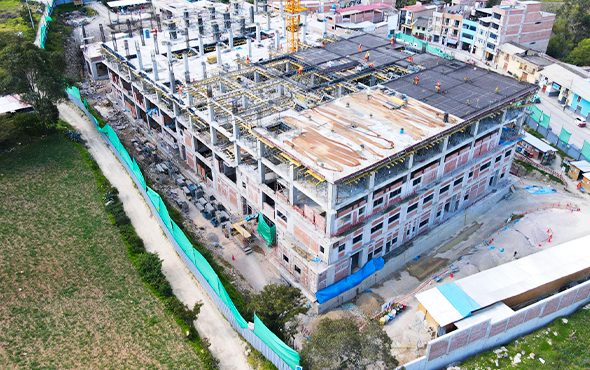 1313895-obra-del-hospital-de-bambamarca-supera-etapa-clave-y-acelera-su-ejecucion-web-1